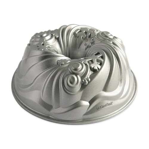 Nordic Ware Let It Snow Gugelhupfform, Aluminium-Antihaft-Backform, Farbe: Silber, (93648), 10 Tassen Kapazität