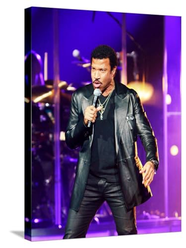 ART.COM Stretched Canvas Print Lionel Richie, 18" x 24"