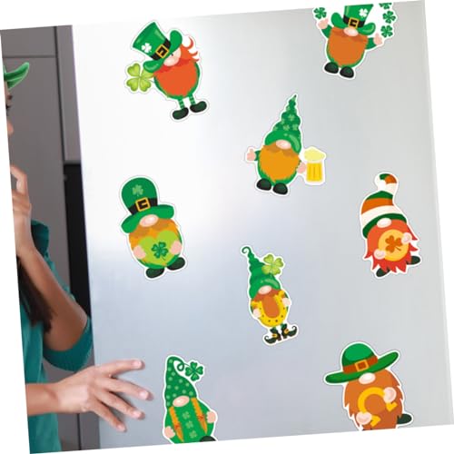 Imán de duende San Patricio para decorar nevera sin manchar 8