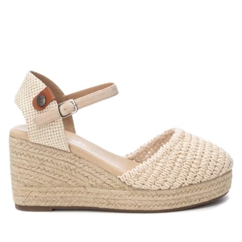 Espadrilles beige Refresh : la chaussure confortable de vos plus beaux souvenirs