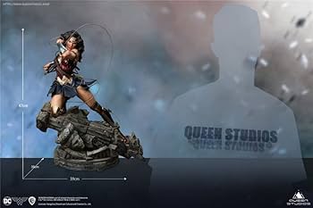 Queen Studios 1/4 ワンダーウーマン デラックスバージョン Amazon.co.jp: Queen Studios 1/4 ワンダーウーマン デラックス
