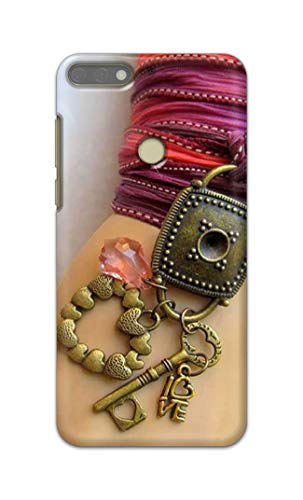 Image of Girl Hand with Keychain Hard Back Case Cover for Honor 7C / Huawei Y7 Prime (2018) / Huawei Y7 (2018) / Nova 2 Lite Back Cover -(J5) VNS2228