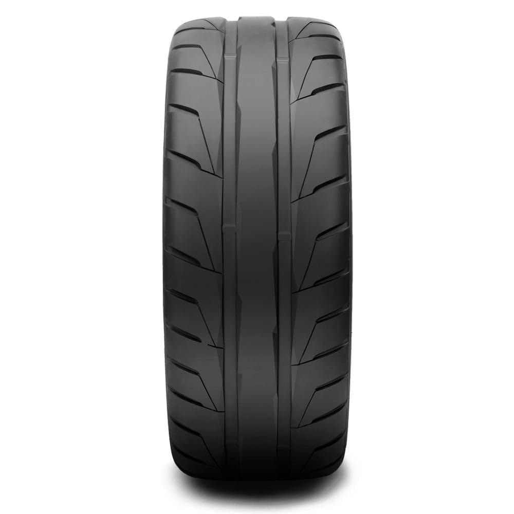 Nitto NT05 High Performance Tire - 275/35R18 99Z