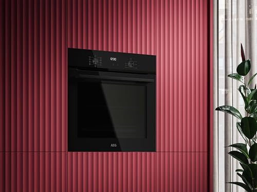 AEG Four multifonction TU5AB20WSK, 72 L, nettoyage Aqua Clean, 7 programmes, ventilateur XXL SurroundCook, cuisson multi-niveaux, commandes escamotables,...