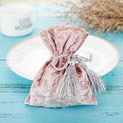 Chinese Style Velvet Cloth Wedding Candy Bag Luxury Jewelry Packing Velvet Gift Bag Velvet Drawable Bag Christmas Party Supplies (C,20pcs)