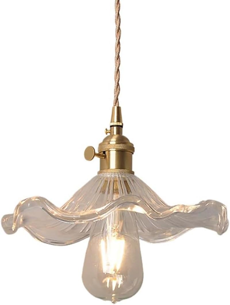 Lampe suspendue en verre pour en finir avec les couloirs sombres et tristes