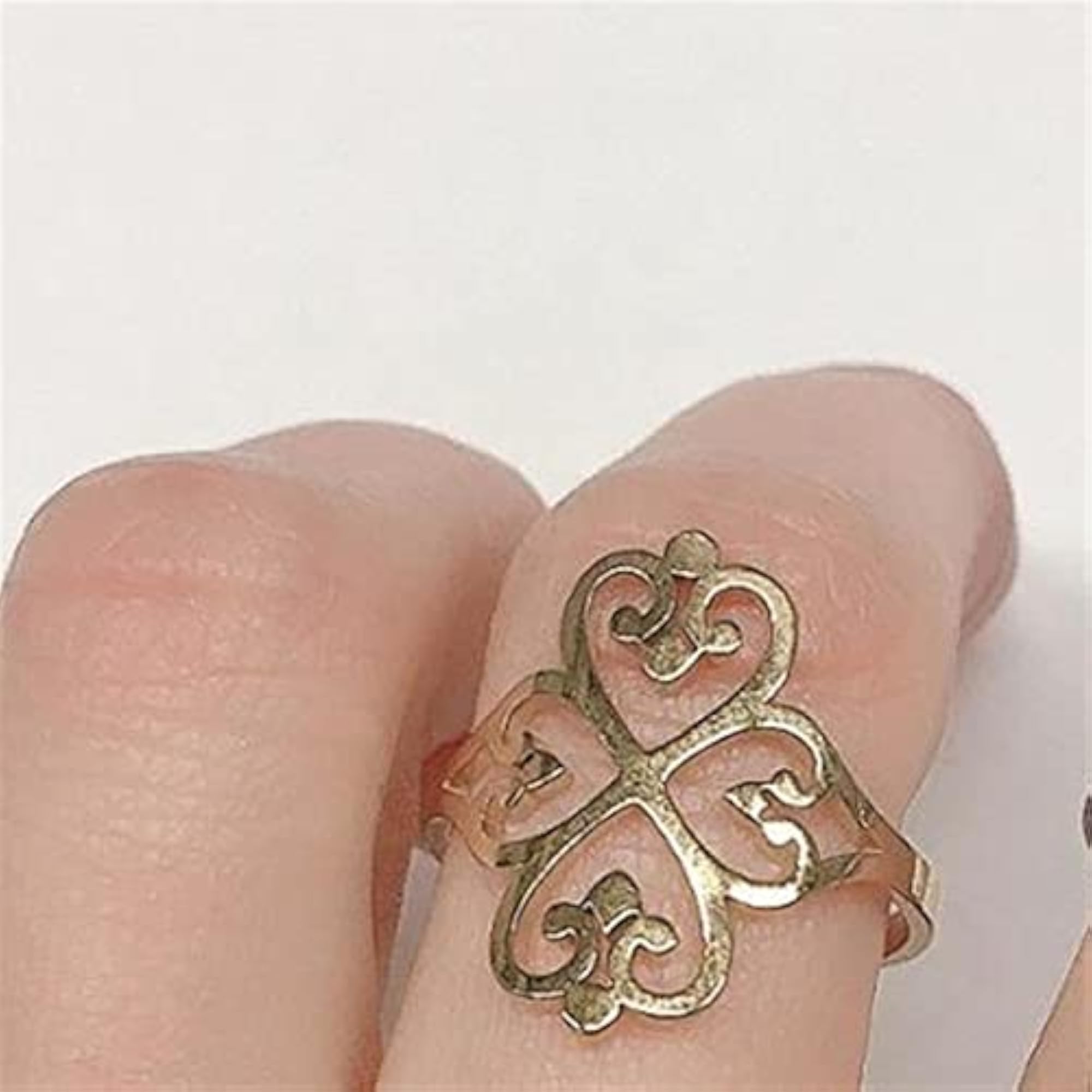 Men's Stainless Steel Heart Hand Decorated Four Leaf Petal Ring