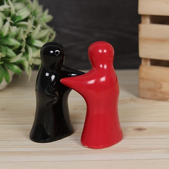 Image of Qimacplus Hug Design Salt and Pepper Shakers Charming Couple Set for Retro Farmhouse Decor, Ideal Kitchen Accessories for Home Decor (Red & Black)