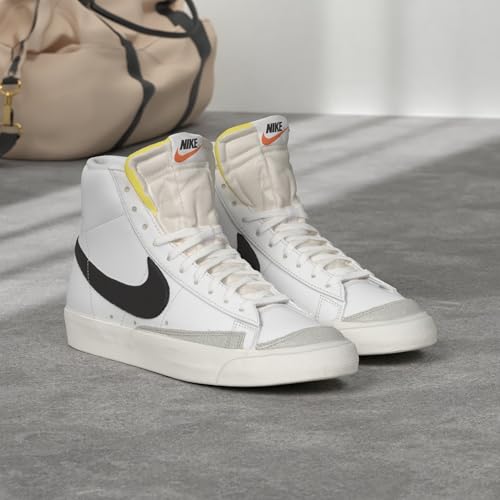 Image of Nike Men's Blazer Mid '77 VNTG Basketball Shoes
