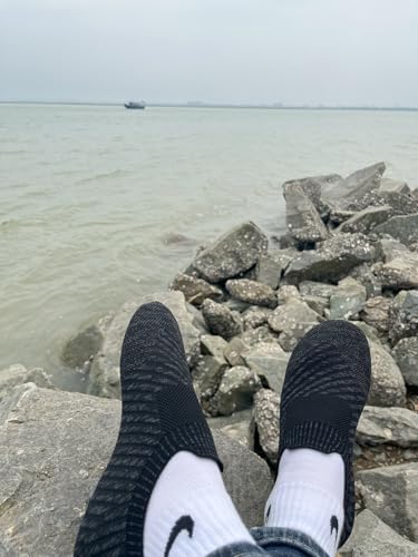 ditont Non-Slip Indoor House Slippers Lightweight Comfortable Grip House Home Shoes for Men Women2