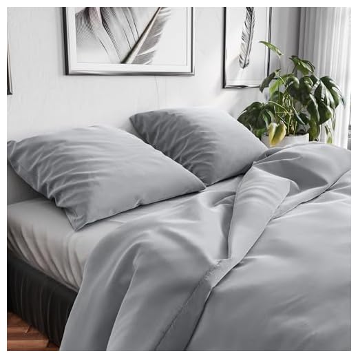 Dreamzie - Bettwäsche Set 155x200 cm mit 2 Kissenbezügen 80x80 cm Anthrazit - Bettbezug 155x220 Erwachsene aus 100% Mikrofaser - Zertifiziert ohne Chemikalien (Oeko TEX) 4 Wolkenfeld Bettwäsche 155x200 Baumwolle Hellgrau - Atmungsaktiv - 2teilig - 1x Bettbezug 155x200 + 1x Kissenbezug 80x80 - Light Grey