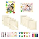 cadre photo enfant a faire soi meme 【Cadres photo DIY】 Ces cadres photo en bois DIY n'ont pas de motifs supplémentaires sur leur surface, ce qui les rend lisses et faciles à colorier. Ils sont spécialement conçus pour les travaux manuels. Vous ou votre enfant pouvez utiliser des crayons de couleur pour les colorier et les décorer avec les autocollants à motifs fournis. Grâce à la peinture DIY et à la décoration avec des autocollants, vous pouvez créer votre cadre photo idéal. Il vous suffit d'insérer vos photos de famille préférées ou d'autres images dans le cadre. Chaque cadre est livré avec un socle en bois à l'arrière pour une présentation facile.