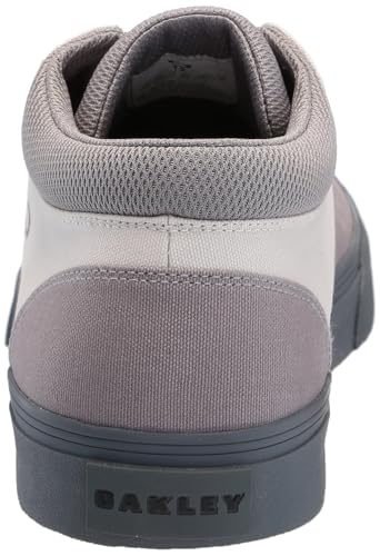 Image of Oakley Men's Banks Low Canvas Sneaker