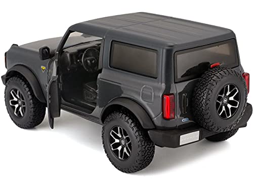 Maisto Modelo Ford Bronco Badlands 1:24 Gris Metálico miniatura 3