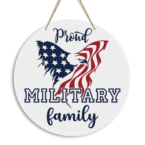 Proud Usa Military Family Door Sign American Navy Army Patriotic 4th of July Veterans Day Wood Round Hanger Decor Sign for Home Office Wall Front Door Gifts for Military Mom Dad Family Sign1021