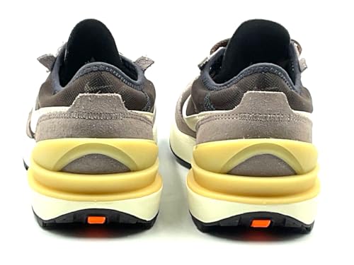 Nike Waffle One (Big Kid)3