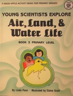 Paperback Young Scientists Explore Air, Land, and Water Life (Primary Level) Book