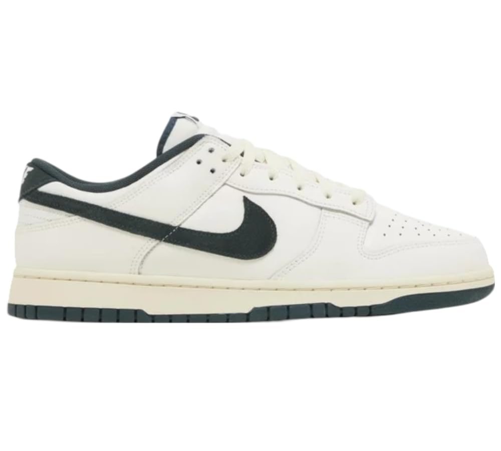 Nike Men's Dunk Low Sneakers