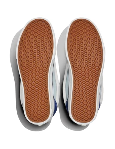 Image of Vans Unisex-Adult Knu Skool Shoe - '90s Retro Puffy Low-Top Fashion Sneakers for Men & Women