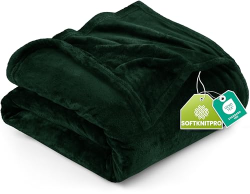 Image of Utopia Bedding Fleece Blanket Queen Size Forest Green 300GSM Luxury Anti-Static Fuzzy Soft Microfiber Bed Blanket (90x90 Inch)