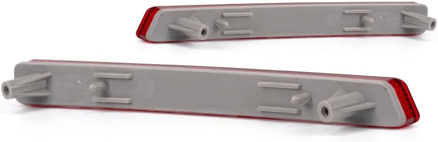 CarLights360: For Chevy Traverse Reflector 2018 2019 2020 2021 Pair Driver and Passenger Side | Rear | DOT Certified | Replacement For GM1184111 + GM1185111 | 22856325 + 22856326