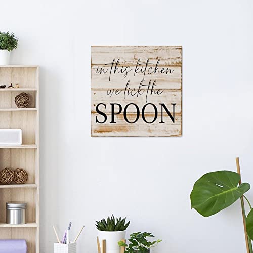 Placa de madera "In This We Lick The Spoon" para decoración de pared en pasillo y hogar 4