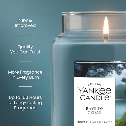 Yankee Candle Large Jar Scented Candle with up to 150 Hour Burn Time, Premium Plant Wax Blend for Consistent Burn, 22 oz Jar Candle with Room Filling Fragrance, Bayside Cedar