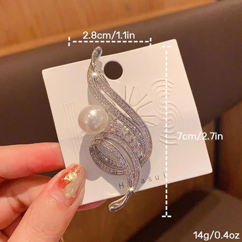 Image of Elegant Floral Brooch Pins for Women, Crystal Pearl Rhinestone CZ Flower Lapel Pin Wedding Party Exquisite Brooches and Pins for Women Ladies