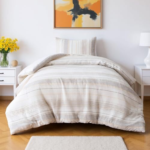 Amazon Basics Comforter Set, 2-Piece Jacquard Comforter and Pillow Sham, All-Season Bedding, Twin, Beige Striped view 2