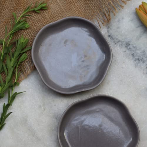 Image of WEAVING HOMES Grey Handmade Dessert Plate Size: 11 cm Microwave & Dishwahsher Safe (Set of 1)