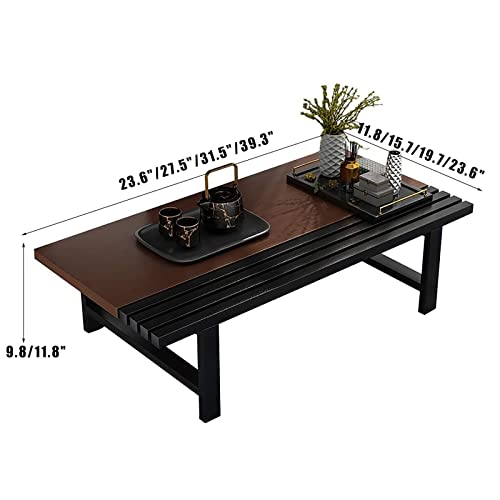 Table basse en bois compacte pour optimiser les petits salons au sol