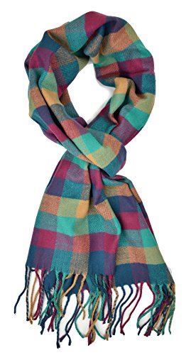 Cozy Up with Your New Favorite Scarf