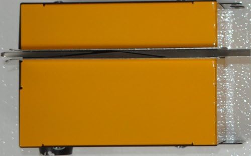 CD Jewel Case Overwrapping Machine Side Sealer helps make precision wraps everytime when using the DeltaWrap 200 Standard