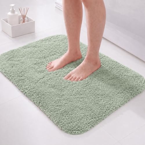 PUFFMAT Microfibre Bath Mat 60 x 40 cm Light Green Absorbent Bathroom Rug with Soft Plush Pile and TPR Backing Machine Washable Compact Bathroom Mat for Shower Bathtub Toilet and Guest Bathroom
