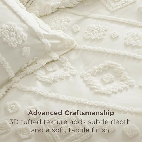 Image of Bedsure Boho Tufted White Comforter Set Queen Size, GentleSoft 3 Pieces Boho Farmhouse-Style Decor Bedding, Exquisite Bedding for All Seasons, 1 Bed Comforter, 2 Pillow Shams, 90x90 Inches