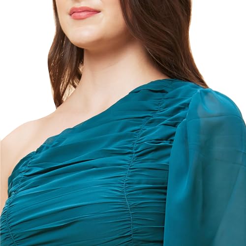 Image of Globus Women Green Solid One Shoulder Pleated Party Crop Top-3638515002