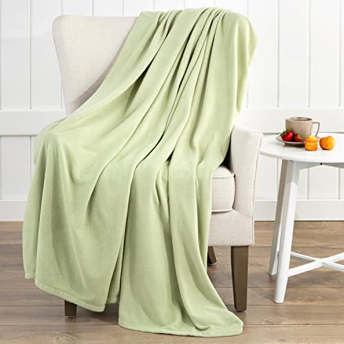 Martex 1B06851 Couverture en Polaire Super Douce et légère, Peu pelucheuse de Style hôtel de Luxe Solide et adaptée aux Animaux domestiques, lit jumeau, Vert Cover