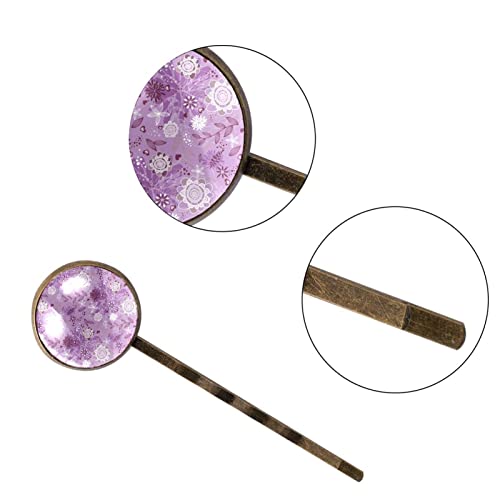 Épingles à cheveux violettes pour fixer les mèches rebelles avec élégance