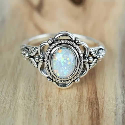 White Gold Plated Cubic Zirconia Vintage Boho Style Inlaid Hollow Braided Statement Ring Personalized Accessory Ideal for Women's Daily Casual Wear Party Holiday Anniversary Love Jewelry Gift - Main Image