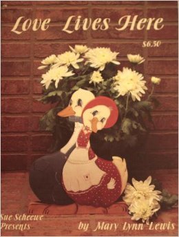 Paperback Love lives here Book