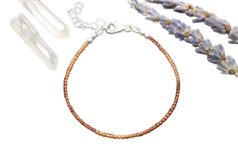 Bracelet en grenade hessonite 2mm à facettes rondelles élastique unisexe LCBR-3539
