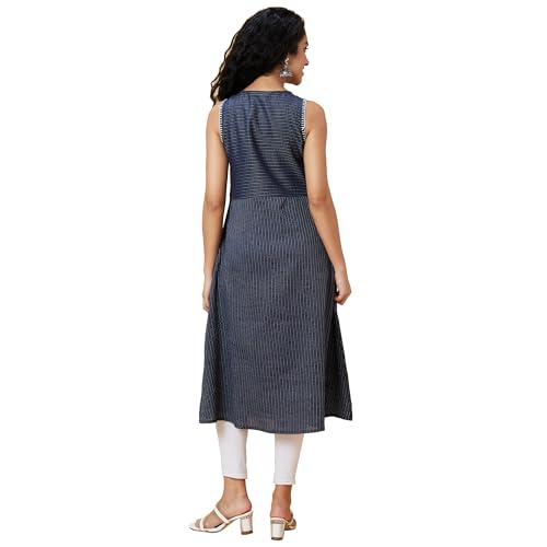 Image of Globus Women's Cotton Woven Design Regular Kurta