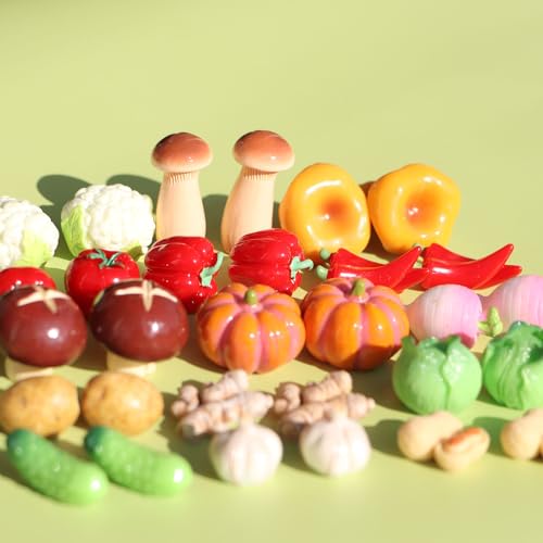 30PCS Mini Vegetable Decor Resin Tiny Figures Small Tomatoes Carrots Onion Mushroom for Party Table Garden Figurines