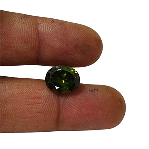Oxyde de zirconium vert de 7,50 carats, la pierre ovale idéale pour sublimer vos tenues