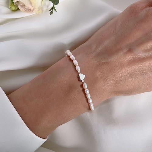 Pearl Bracelets for Women, Dainty Gold Bracelet Silver Prom Pearl Jewelry for Wedding, Trendy Daisy Bracelet Heart Bracelet as Simple Bridesmaid Gifts Floral Jewelry Brazaletes Para Mujer