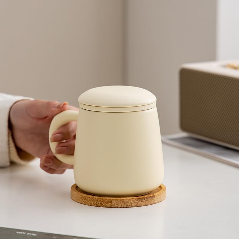 Tasse à thé Tasse à thé simple et moderne en céramique jaune crème, avec couvercle et filtre, idéale for le bureau et la maison Récipient de trempage(B)