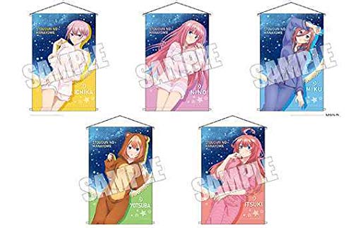 五等分の花嫁 ネグリジェ B2タペストリー 一花 二乃 三玖 四葉 五