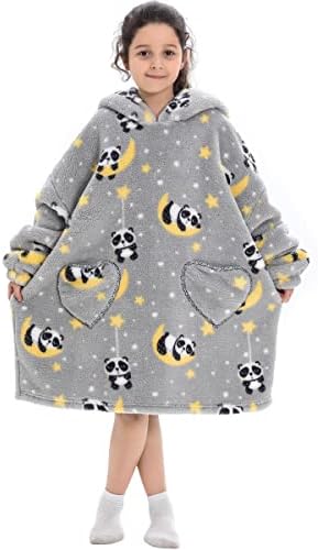 Jetcloud Oversized Blanket Hoodie Extra Long 140cm Wearable Throw with Pockets Sleeves Winter Warm Cosy Flannel Blanket Soft Plush Girl Wearable Sweatshirt for Adult Men Women(Panda)