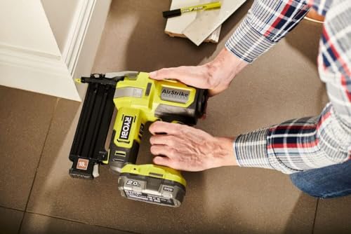 Akku-Nagler Ryobi 18 V ONE+ R18GN18-0 mit Nagelstärke 1,2 mm
