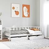 Support Optimal du Matelas Les lattes intégrées fournissent un soutien essentiel et une excellente respirabilité pour votre matelas, prolongeant sa durée de vie. Ce lit est une solution complète pour un sommeil réparateur et un espace de vie organisé.